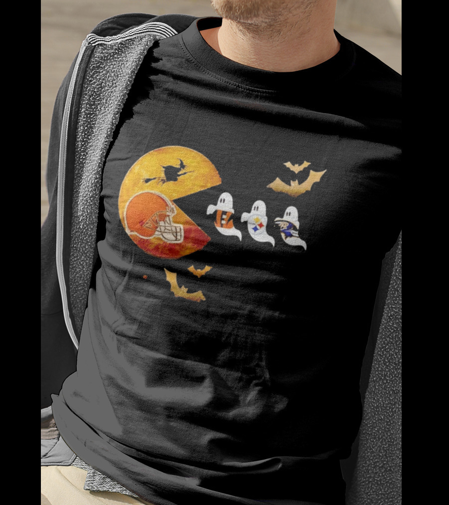 Cleveland Browns Pac Man Vs Bengals Steelers Ravens Halloween Battle T-Shirt