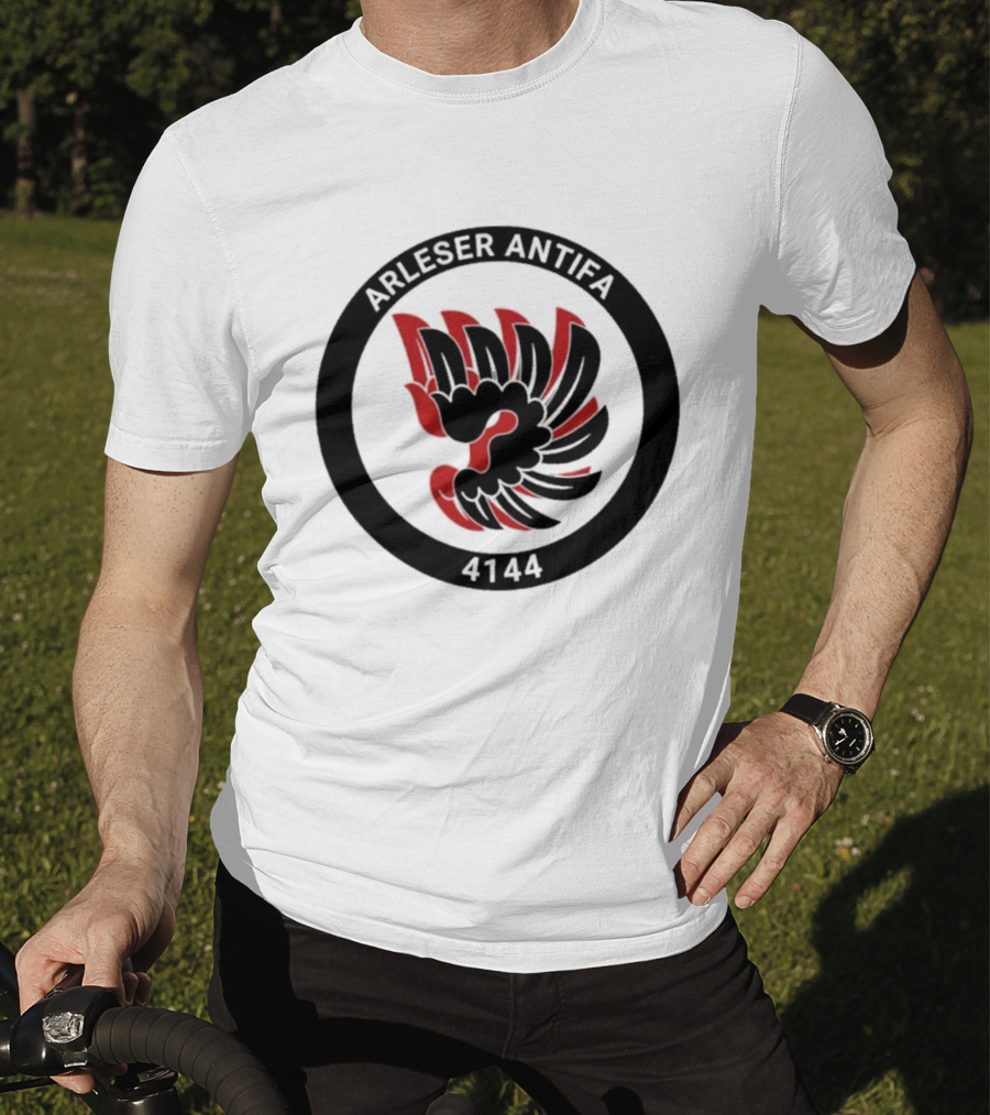 Arleser Antifa Arlesheim 4144 Black Red Fist T-Shirt