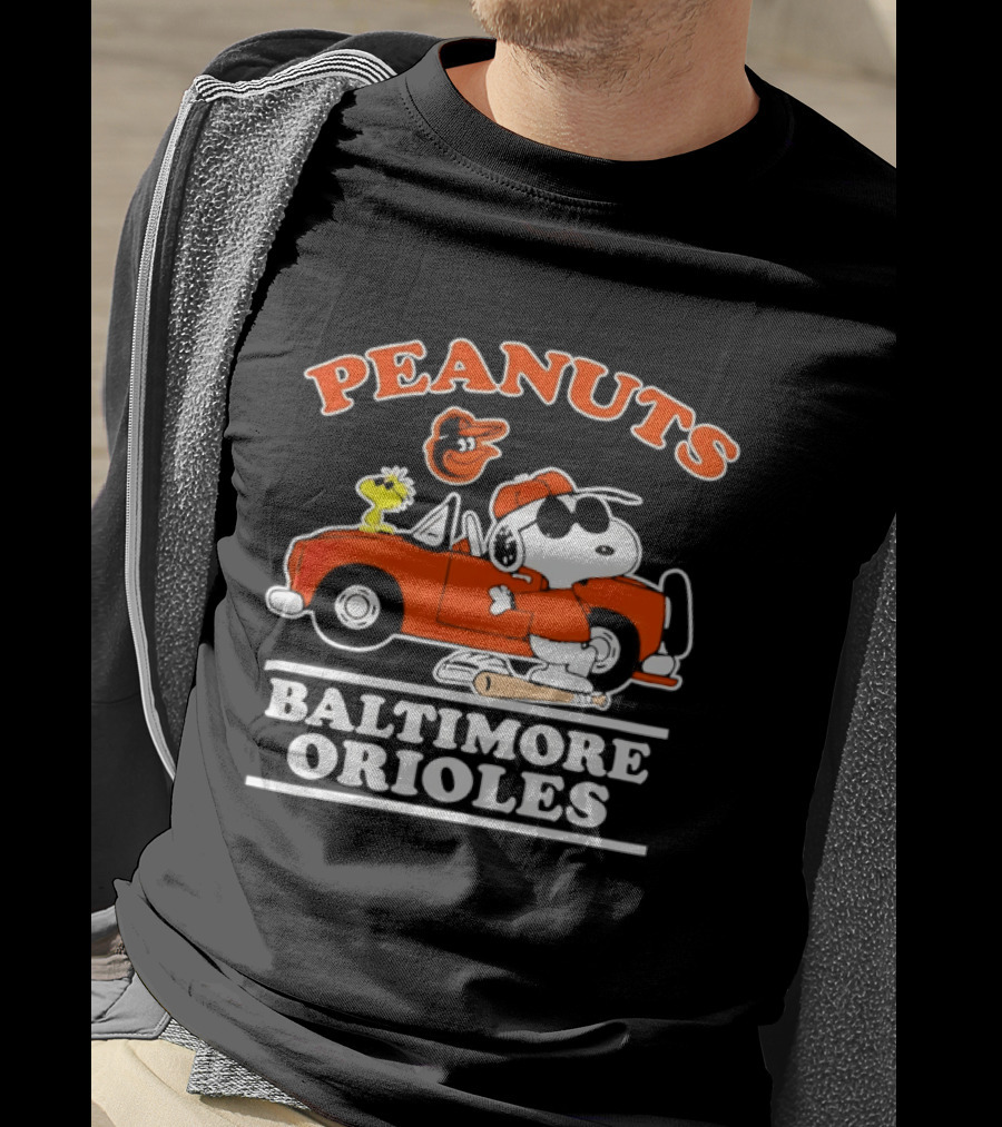 Peanuts Snoopy And Woodstock Driving Baltimore Orioles Car T-Shirt