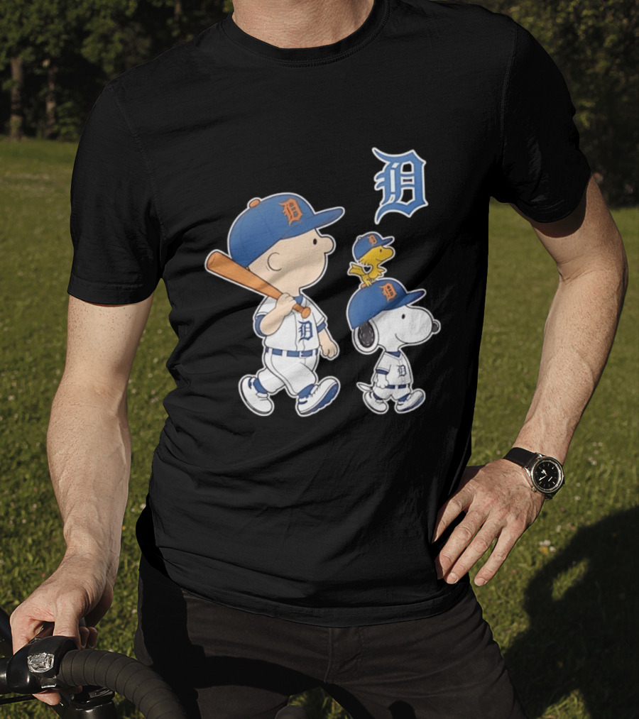 Charlie Brown Snoopy Woodstock Detroit Tigers Baseball Peanuts T-Shirt