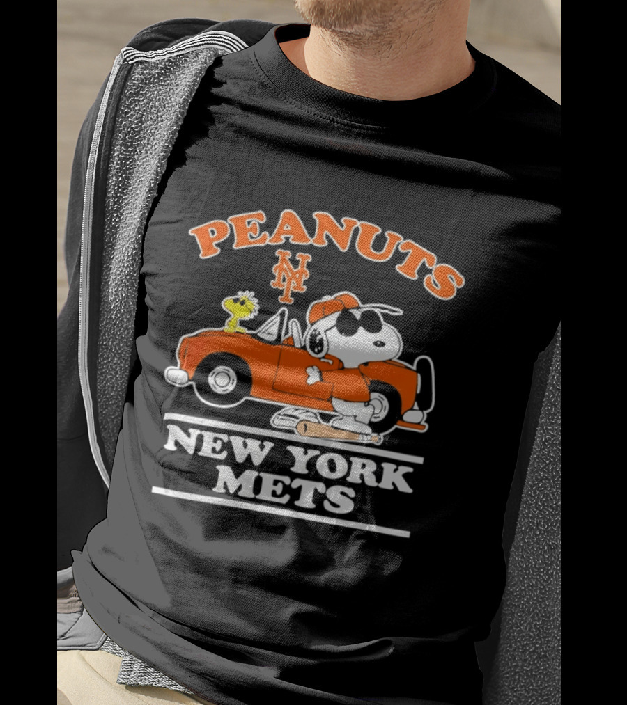 Peanuts Snoopy Woodstock New York Mets MLB Fan Gear T-Shirt
