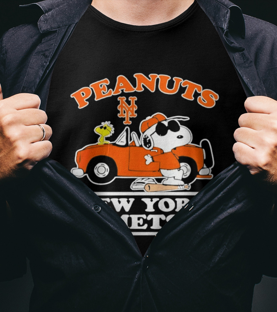 Peanuts Snoopy Woodstock New York Mets MLB Fan Gear T-Shirt