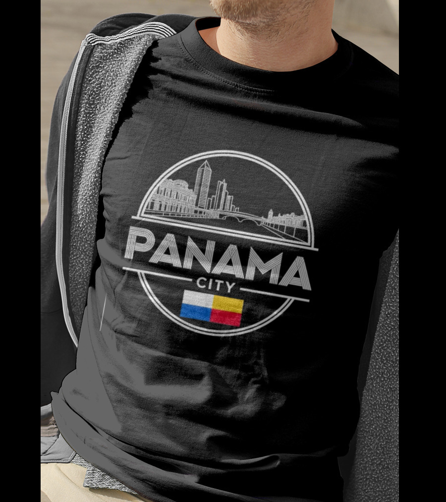 Panama City Skyline With Flag Colors Souvenir Travel Assistant To=python Code T-Shirt