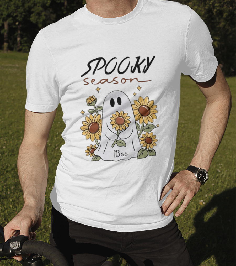 Spooky Season Ghost With Sunflowers Halloween Sunflower Ghost T-Shirt