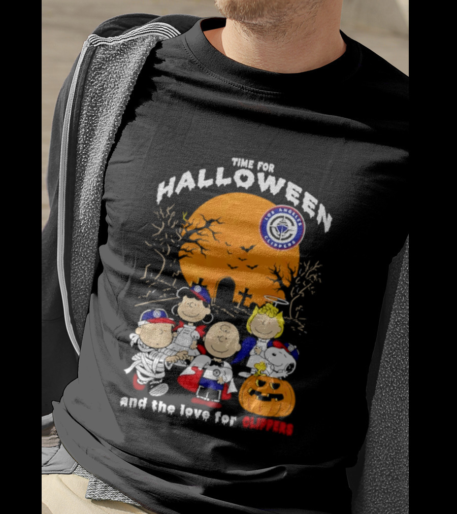 Peanuts Gang Time For Halloween Los Angeles Clippers Pumpkin Fun T-Shirt