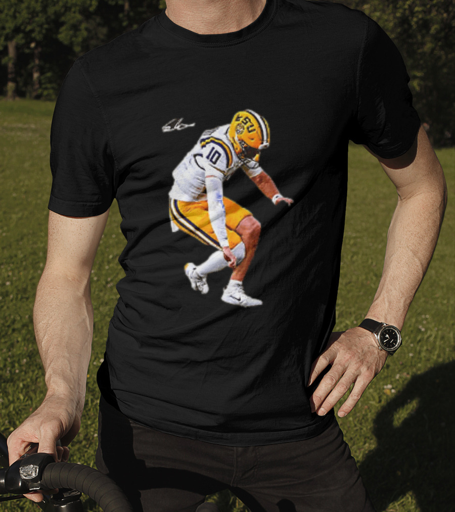 Garrett Nussmeier LSU Tigers Football Quarterback Action Play T-Shirt