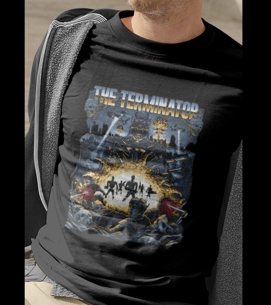 The Terminator Explosive Battle Scene Skull Motif With 800 Endoskeleton T-Shirt