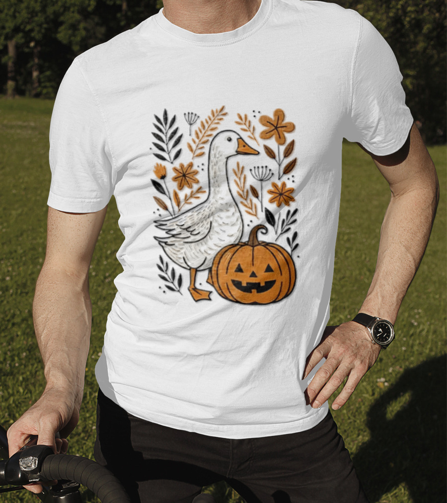 Goose With Jack O' Lantern Pumpkin Autumn Leaves And Flowers T-Shirt