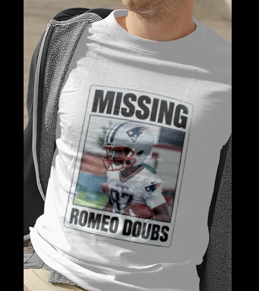 Missing Romeo Doubs New England Patriots T-Shirt
