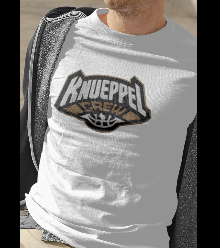 Knueppel Crew Basketball Team T-Shirt