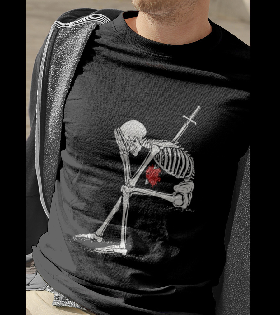 Sad Skeleton With Sword And Bleeding Heart Drawing T-Shirt