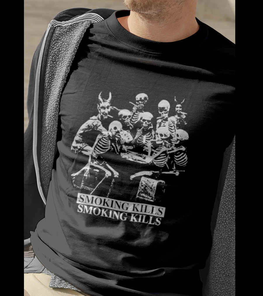 Skeleton Poker Game Smoking Kills Gothic T-Shirt