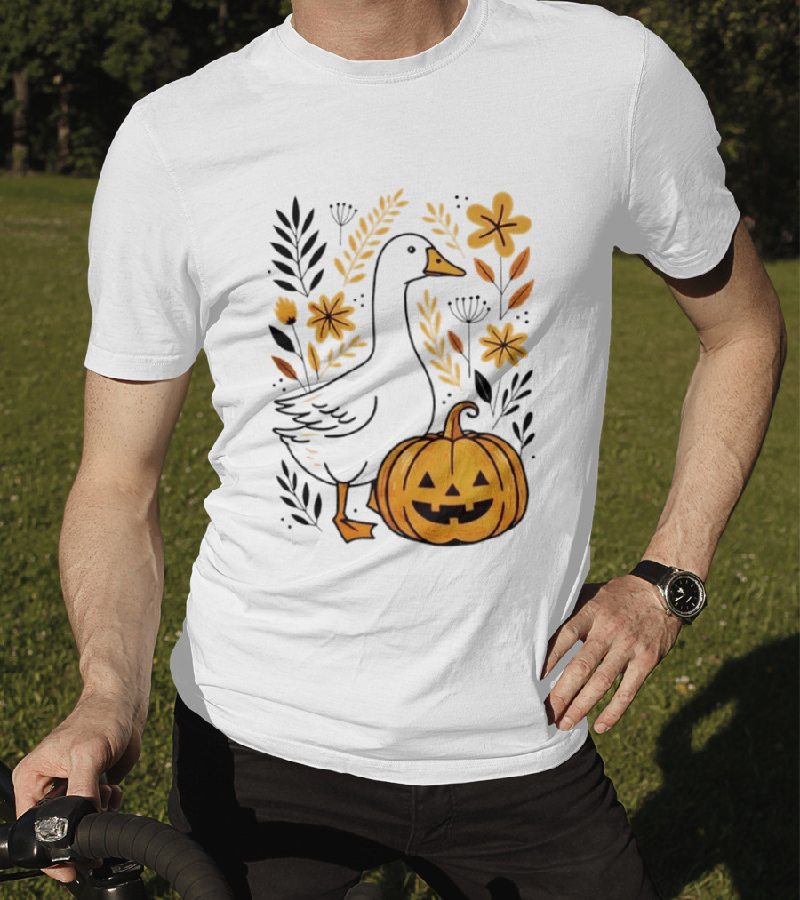 Pumpkin Jack O Lantern Goose Fall Farmhouse Floral Halloween T-Shirt