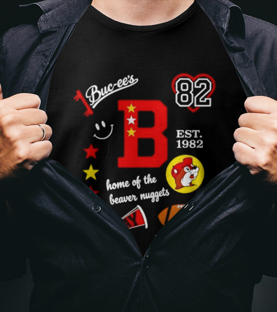Buc Ee's 82 Est 1982 Home Of The Beaver Nuggets Football Tour T-Shirt