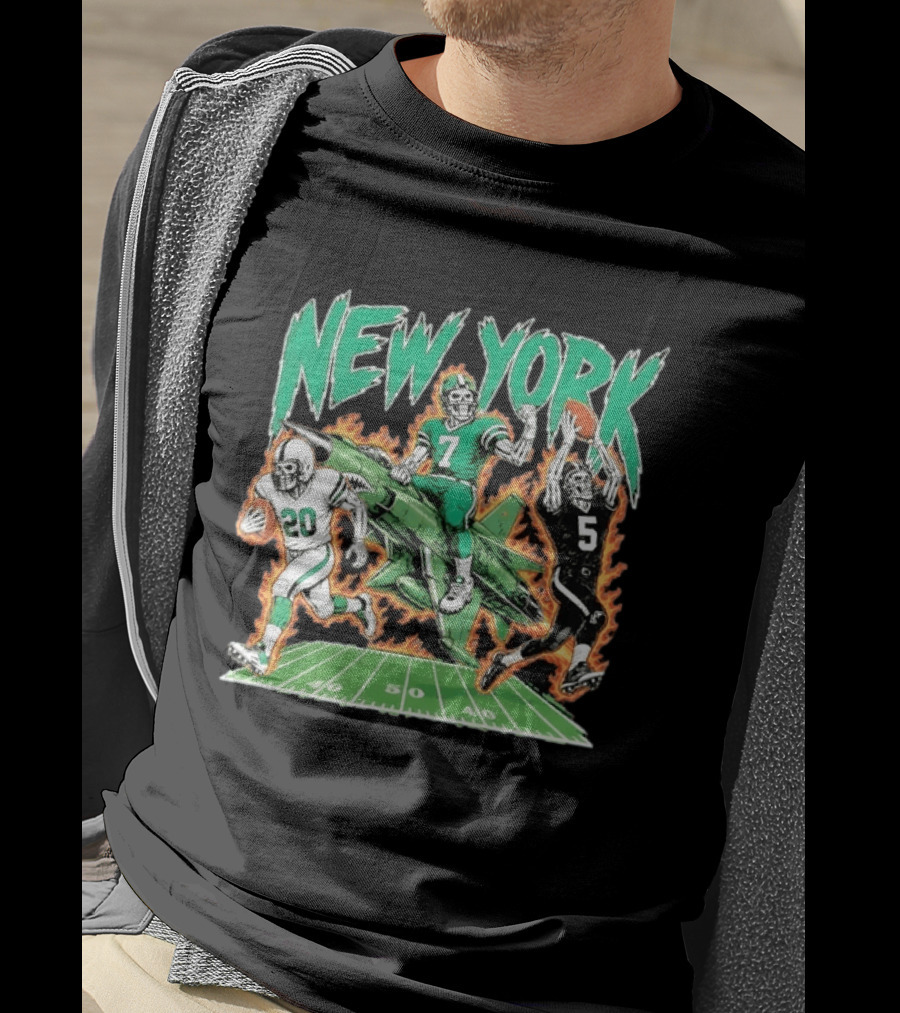 New York Jets Skeleton Football Players With Jet And Field T-Shirt