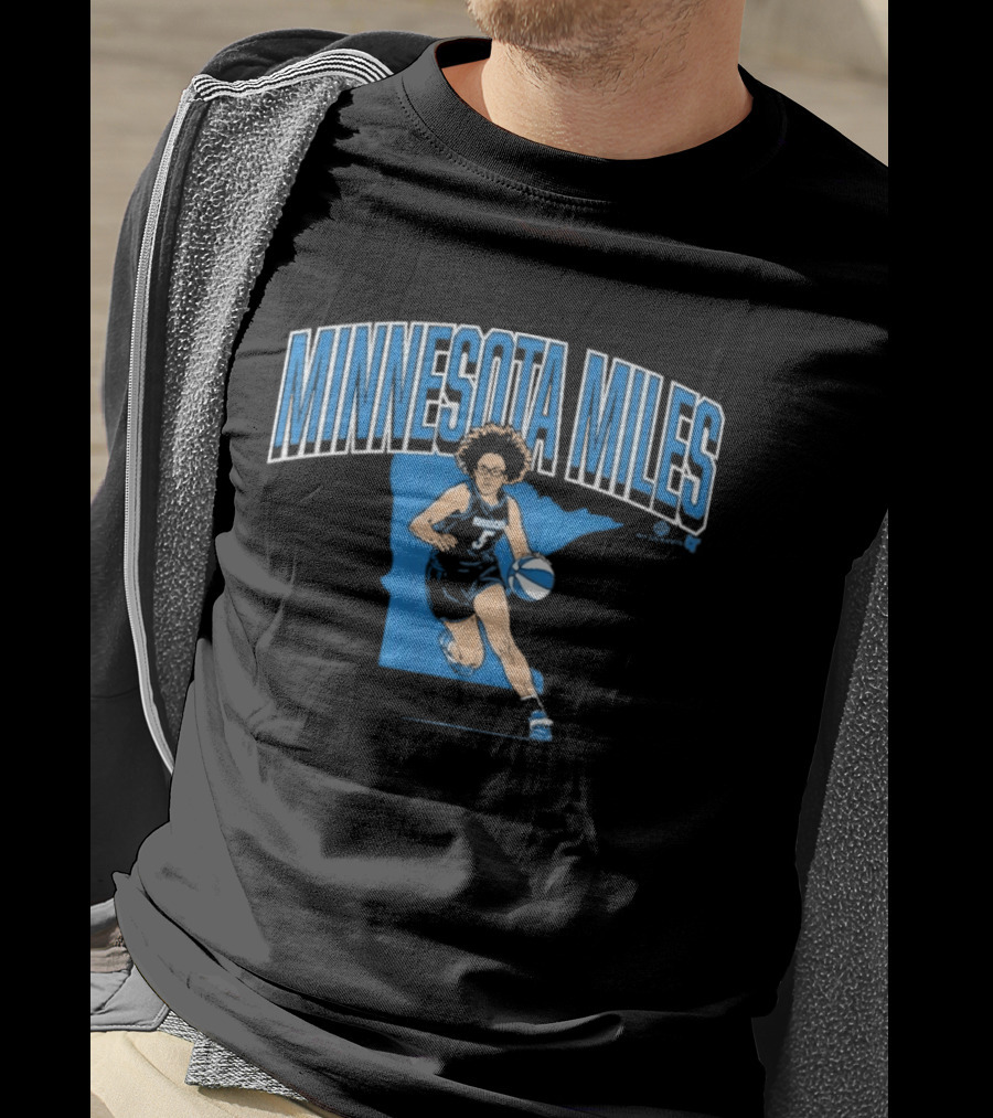 Minnesota Miles Basketball Player In Action T-Shirt