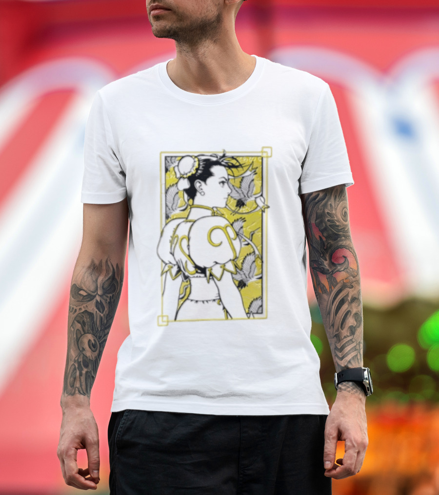 Chun Li Profile Flying Cranes Yellow Frame Line T-Shirt