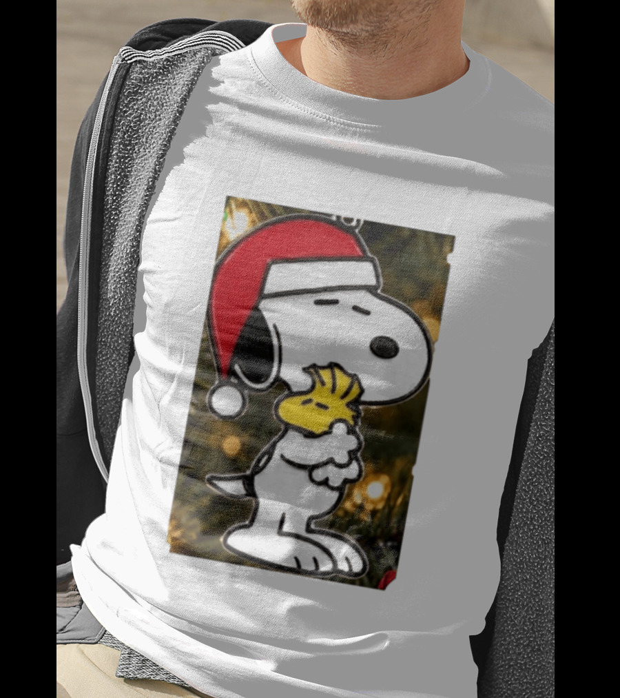 Snoopy Woodstock Christmas Hugging Best Holiday Gift Peanuts T-Shirt