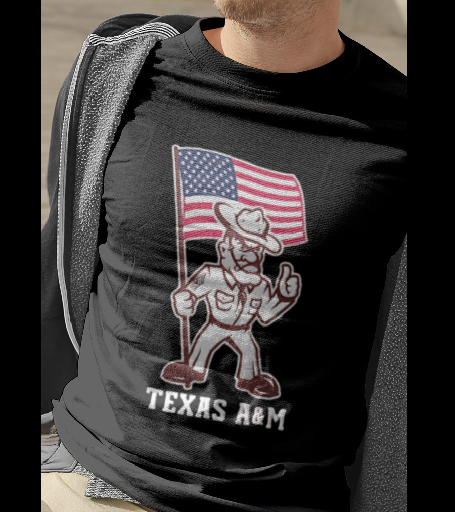 Texas A&M Drill Sergeant With American Flag Reveille T-Shirt