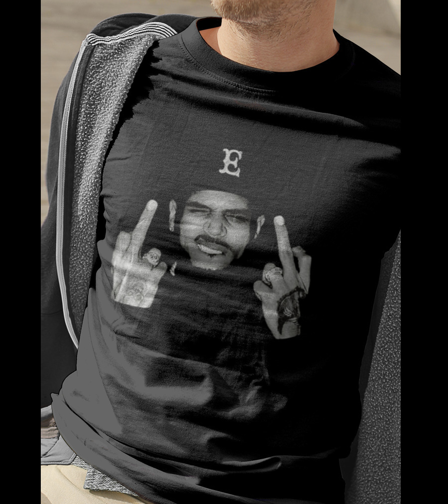 Usher Chris Brown Tour Middle Finger Gesture T-Shirt