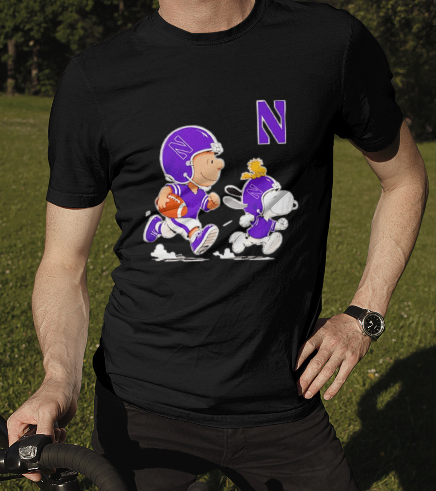 Northwestern Wildcats Charlie Brown Woodstock Snoopy Football Running T-Shirt
