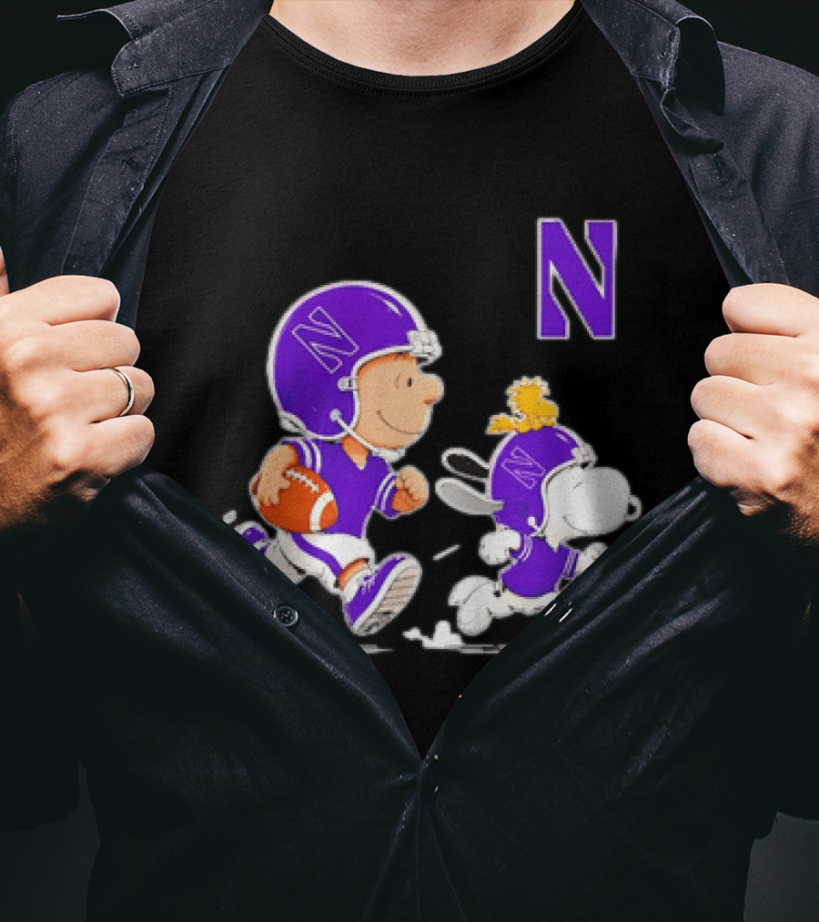Northwestern Wildcats Charlie Brown Woodstock Snoopy Football Running T-Shirt
