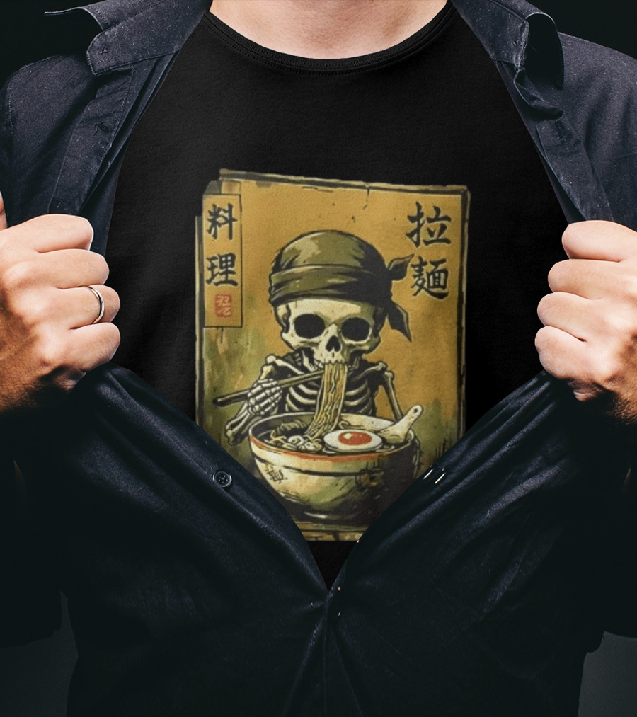 Skeleton Ramen Eating Kanji Cooking Noodles T-Shirt