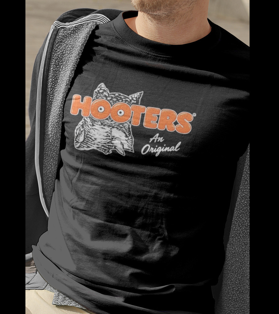 Hooters Owl An Original Restaurant Brand T-Shirt