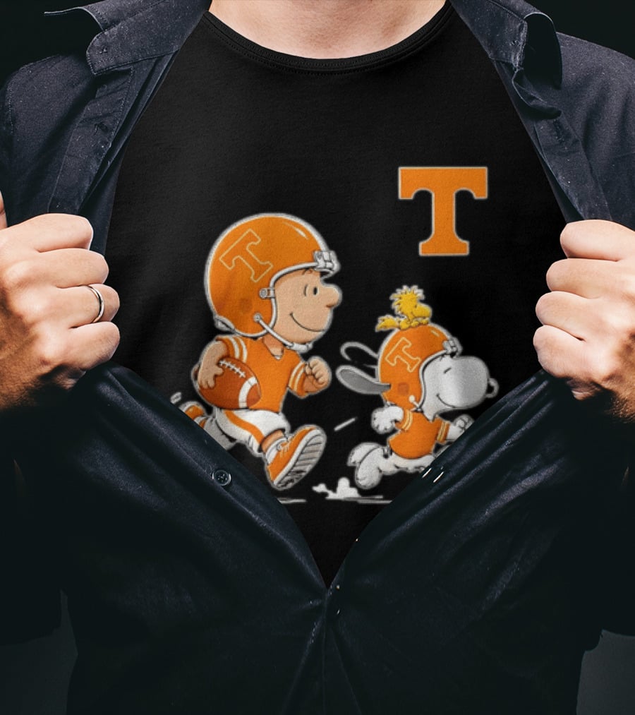 Charlie Brown Snoopy Woodstock Tennessee Volunteers Football 2026 T-Shirt