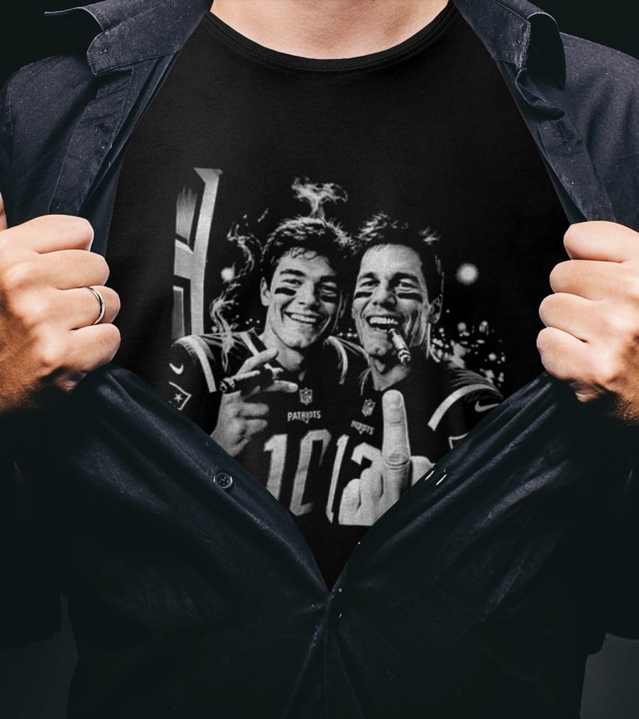 Tom Brady Drake Maye New England Patriots 90s Bootleg Cigar Football T-Shirt