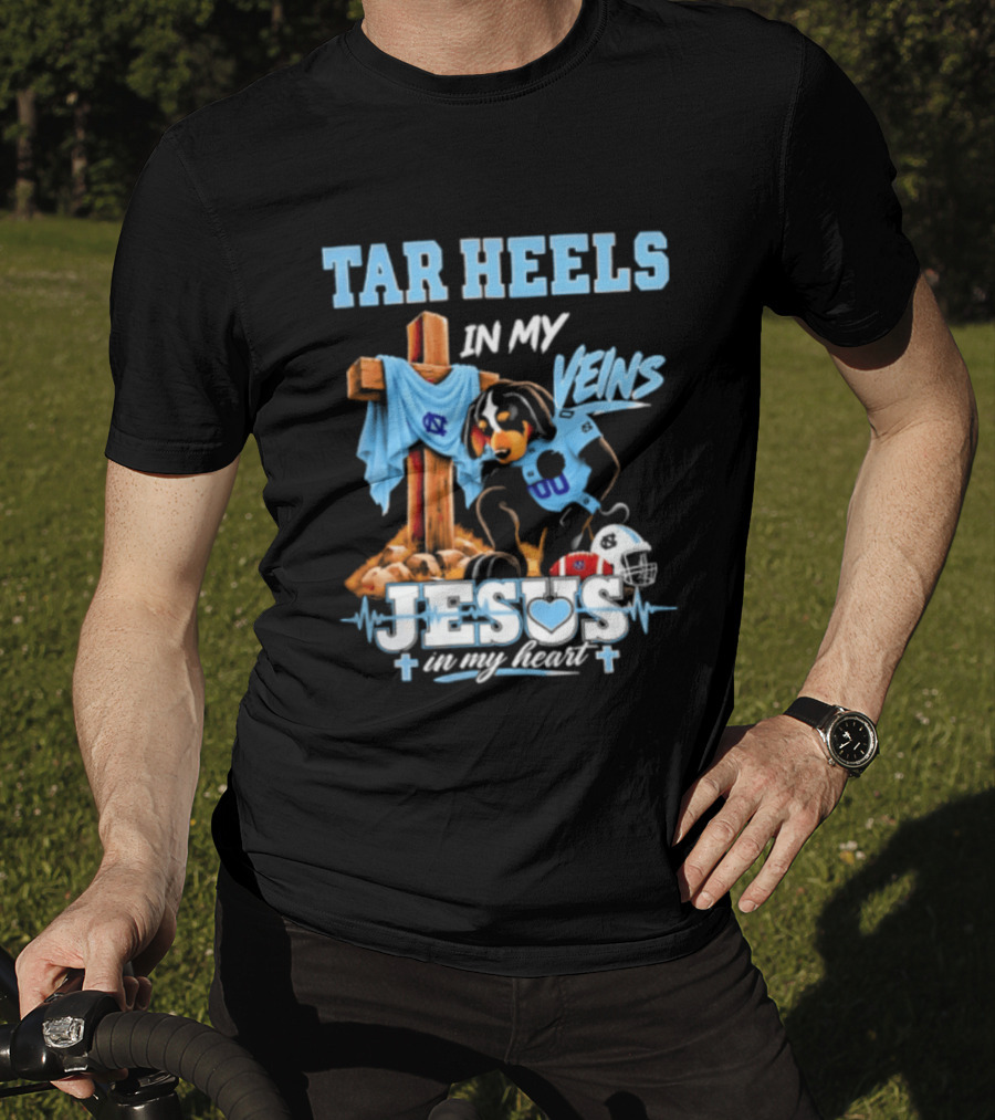 Tar Heels In My Veins Jesus In My Heart Football Dog T-Shirt