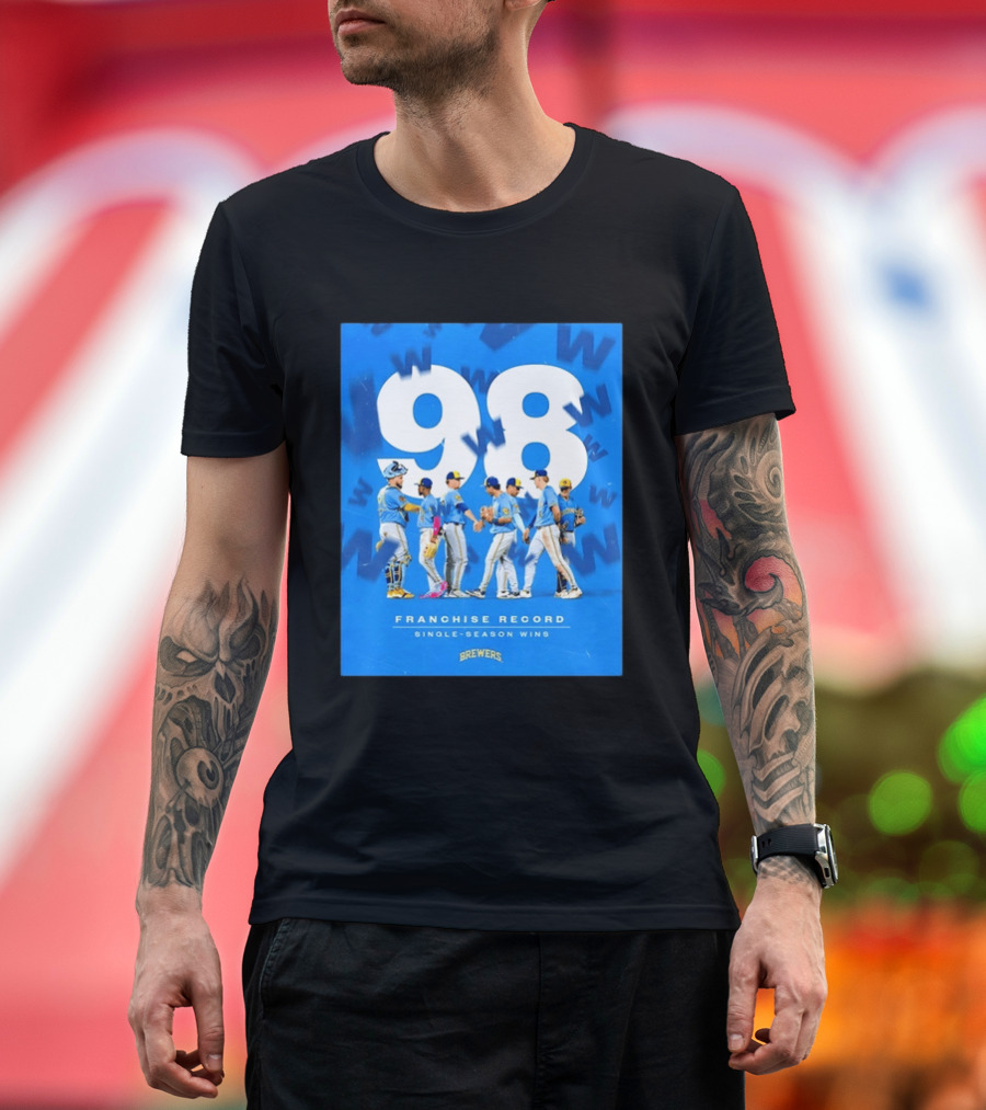 Milwaukee Brewers 98 Franchise Record Single Season Wins Team Celebration T-Shirt