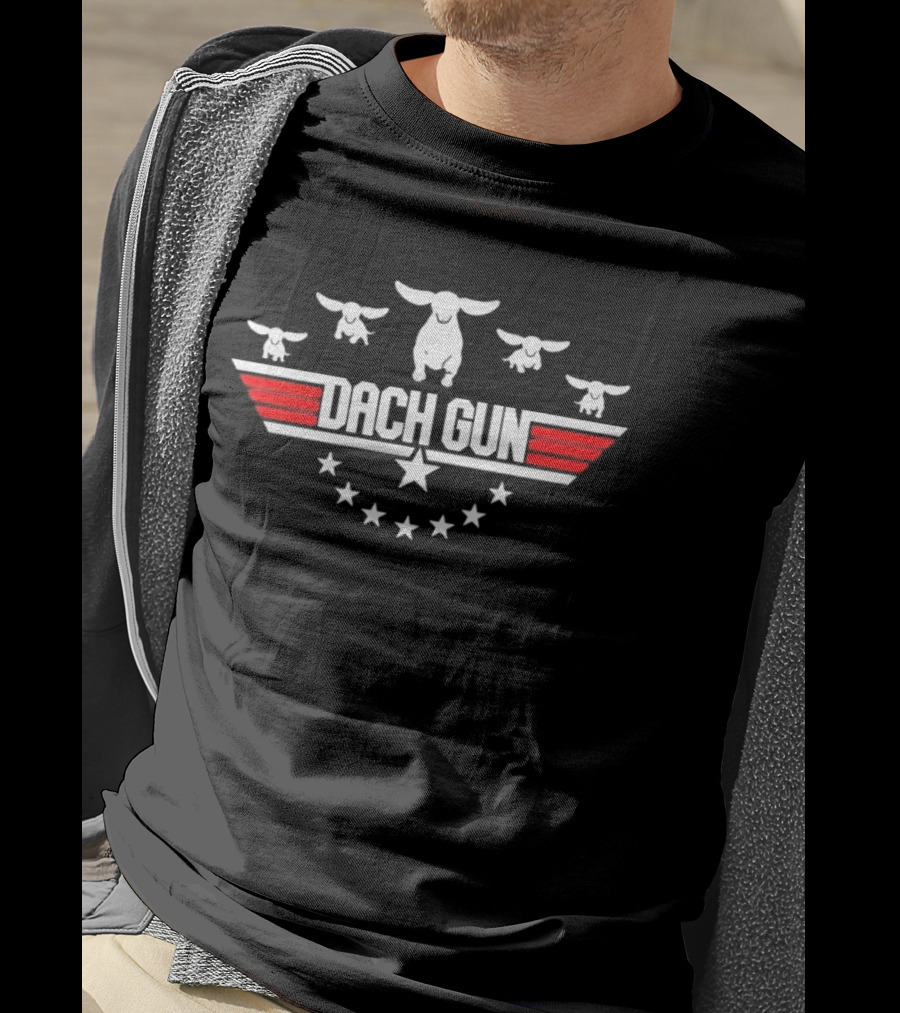 Dach Gun Dachshund Dog Lover Star And Wing Motif T-Shirt