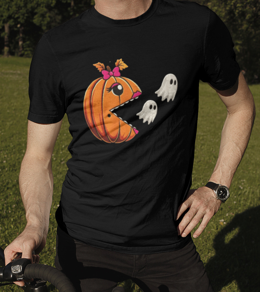 Ms Pac Man Pumpkin Shape Halloween Ghosts T-Shirt