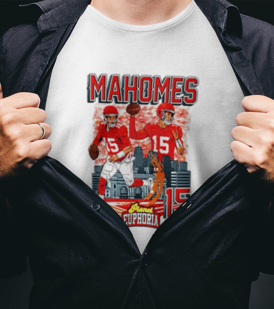 Mahomes Kansas City Chiefs Quarterback Euphoria 15 Skyline NFL Players T-Shirt