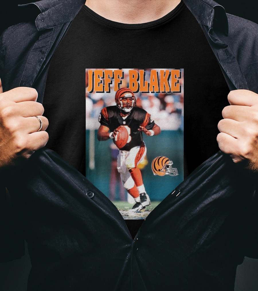 Cincinnati Bengals Jeff Blake Quarterback Action NFL Football T-Shirt