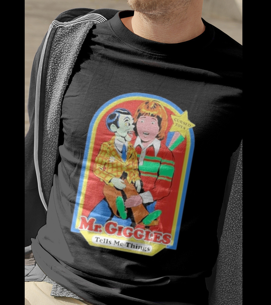 Mr Giggles Cursed Toys Tells Me Things T-Shirt