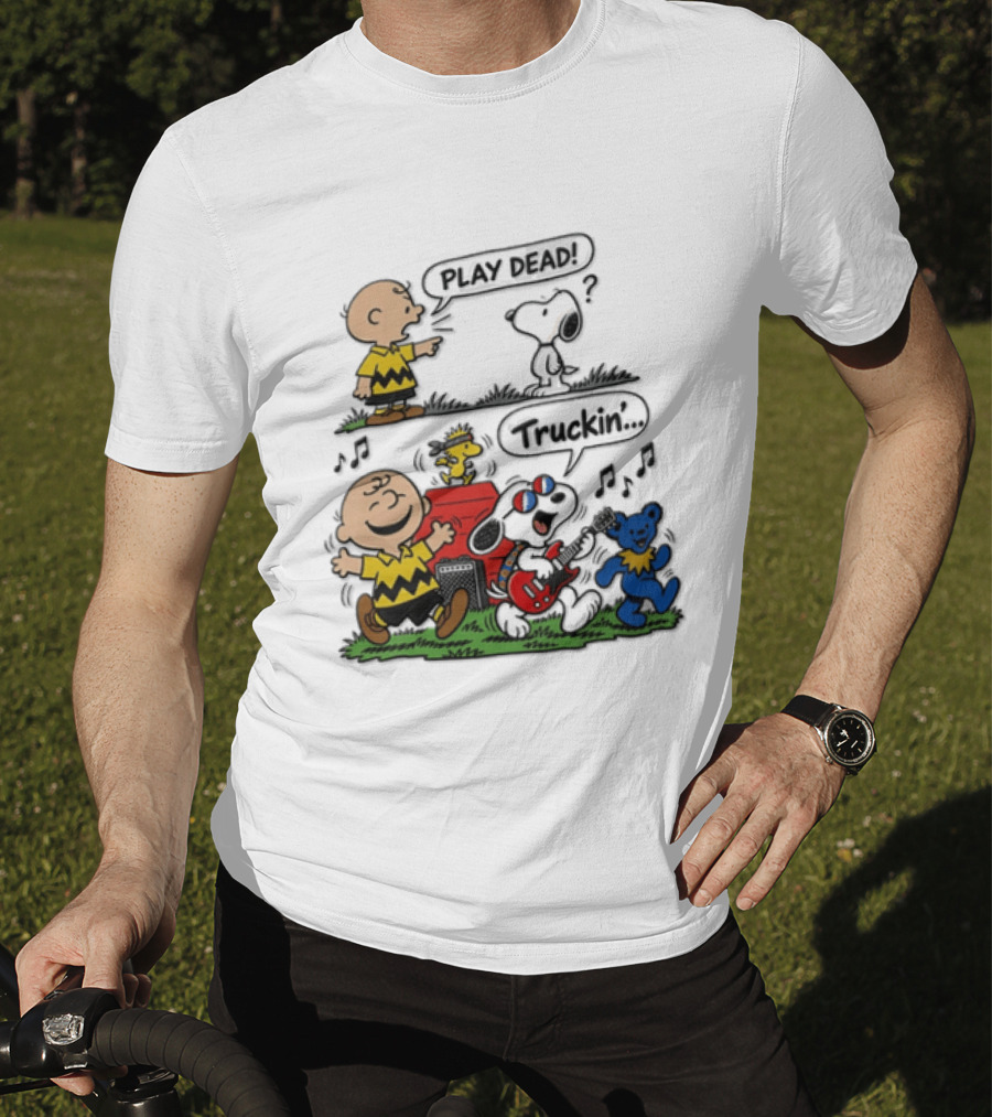 Charlie Brown Snoopy Grateful Dead Play Dead Truckin Dancing Characters T-Shirt