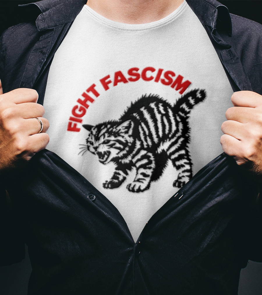 Hissing Striped Kitten Fight Fascism Arched T-Shirt