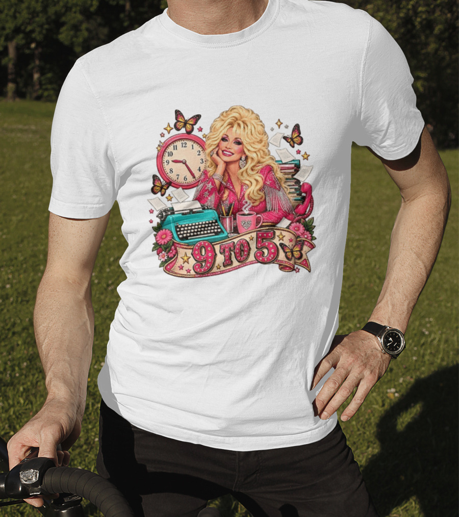9 To 5 Dolly Parton Music Western Cowgirl Icon With Butterflies And Typewriter T-Shirt