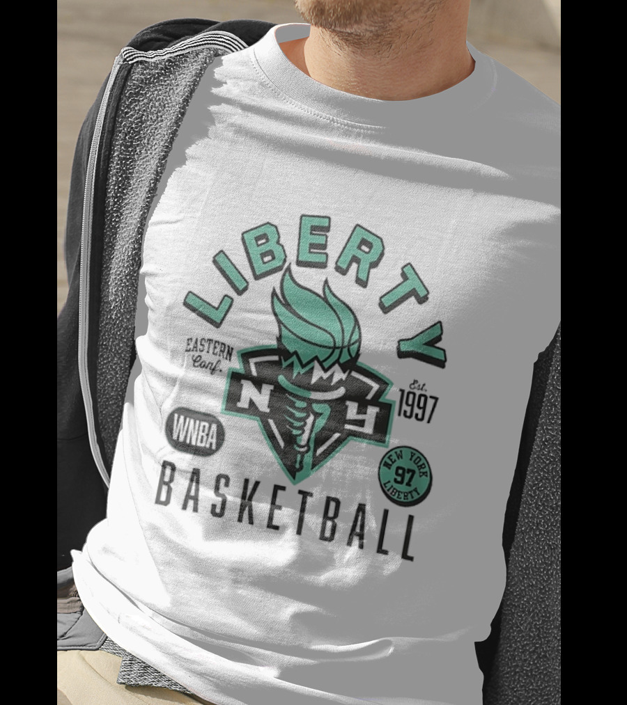 New York Liberty WNBA Basketball Eastern Conf Est 1997 97 T-Shirt