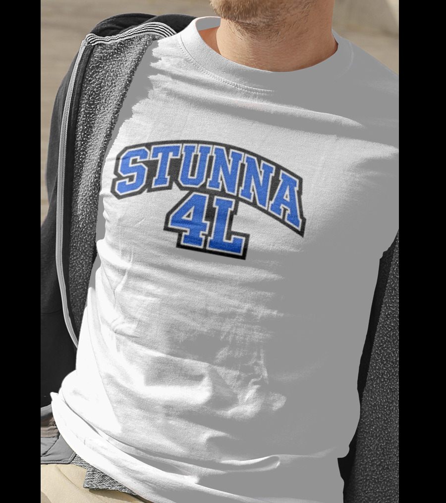 STUNNA 4L Bold Blue Arch Lettering T-Shirt