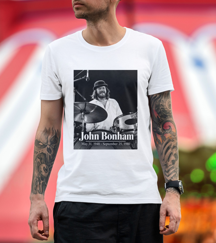 John Bonham May 31 1948 September 25 1980 Drummer Tribute Black And White Photo T-Shirt