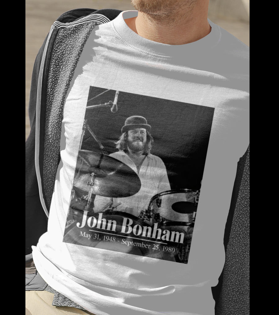 John Bonham May 31 1948 September 25 1980 Drummer Tribute Black And White Photo T-Shirt