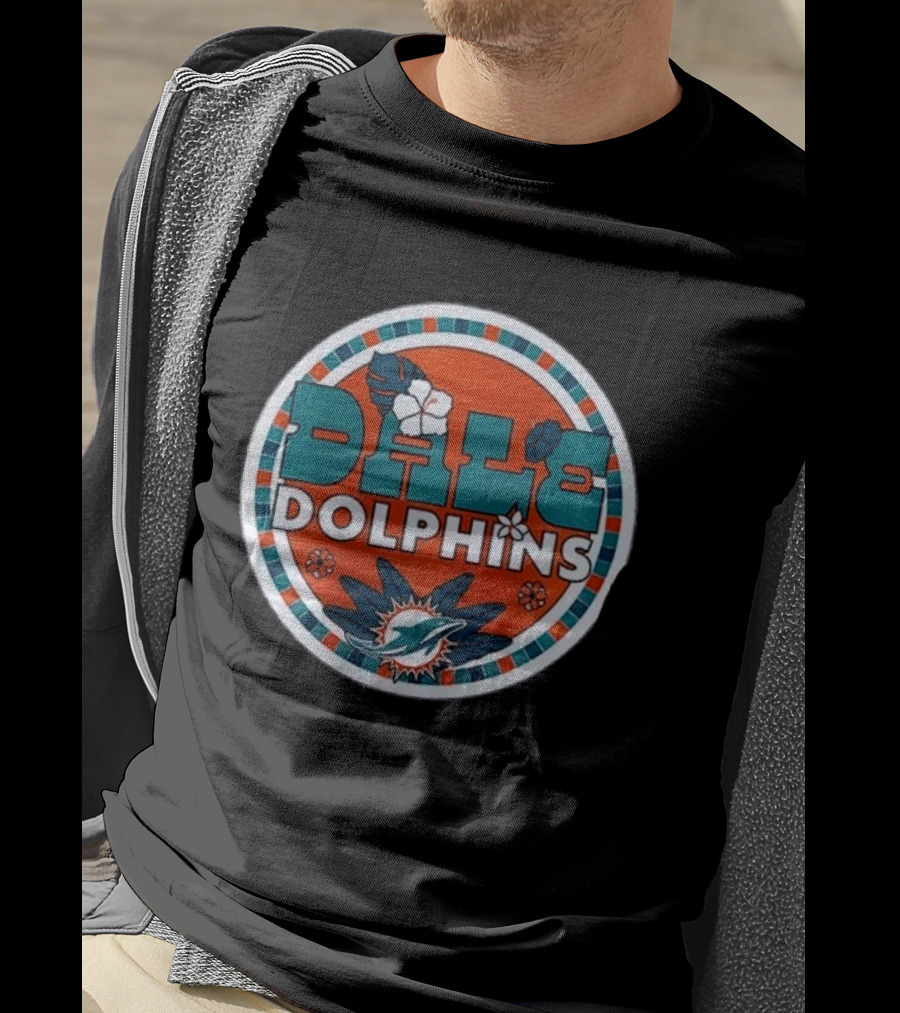 Miami Dolphins Dale Dolphins Los Delfines De Miami Defiende Nuestra Casa Hispanic Heritage T-Shirt
