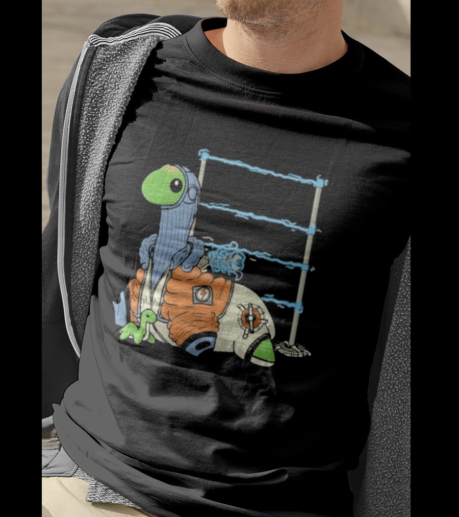 Wattson Nessie Apex Legends Character With Baby Nessie And Fences T-Shirt