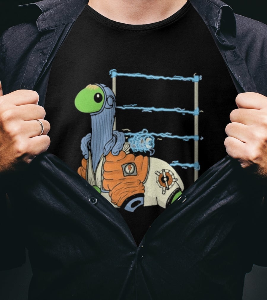 Wattson Nessie Apex Legends Character With Baby Nessie And Fences T-Shirt