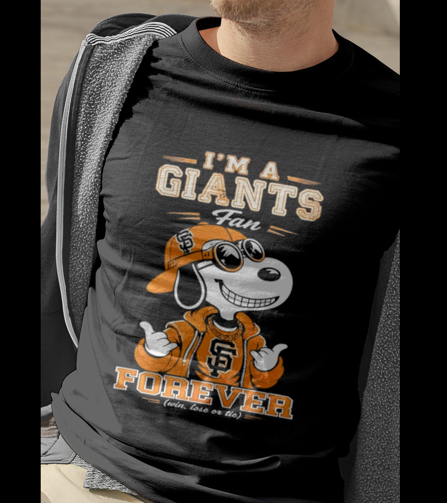 Snoopy I'm A Giants Fan Forever San Francisco Peanuts Baseball T-Shirt
