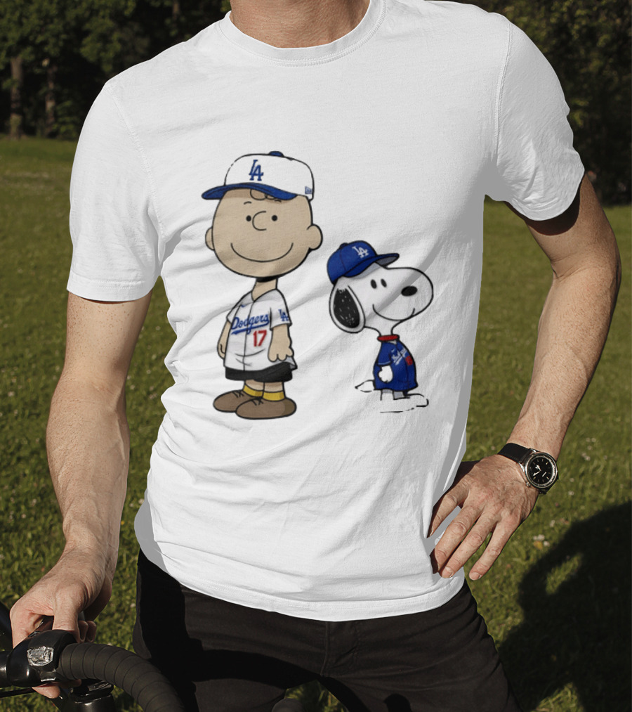 Charlie Brown Snoopy Los Angeles Dodgers MLB Baseball Peanuts Cartoon T-Shirt