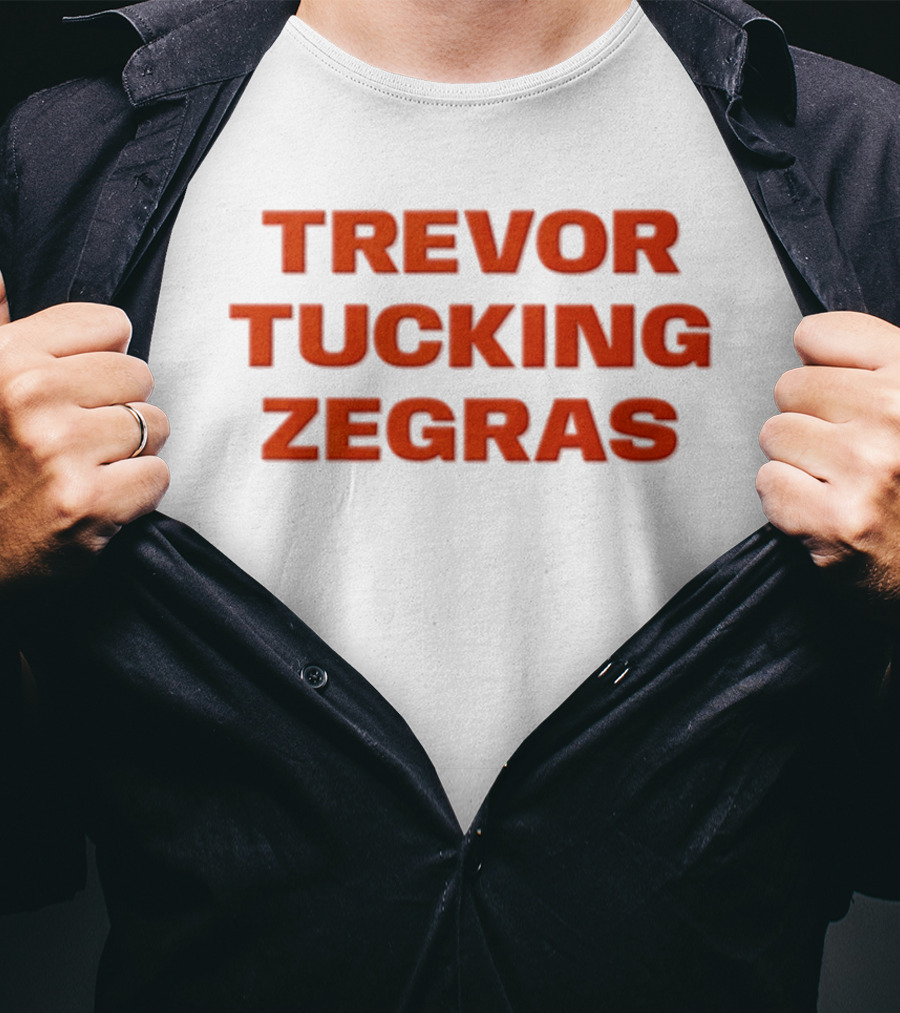 Trevor Tucking Zegras Philadelphia Flyers Hockey T-Shirt